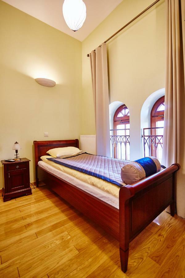 Centrum Obslugi Turysty Kordegarda Raczki  Extérieur photo