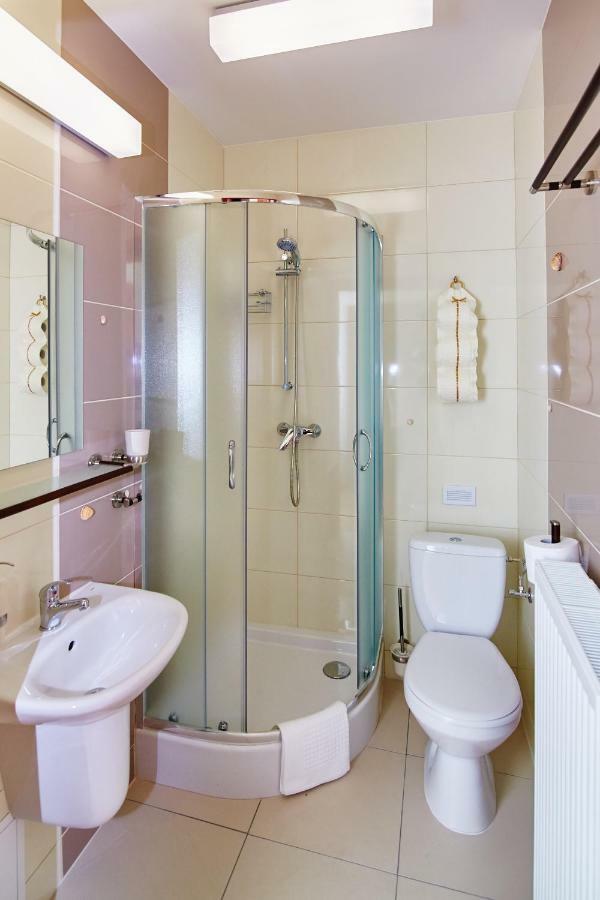 Centrum Obslugi Turysty Kordegarda Raczki  Extérieur photo